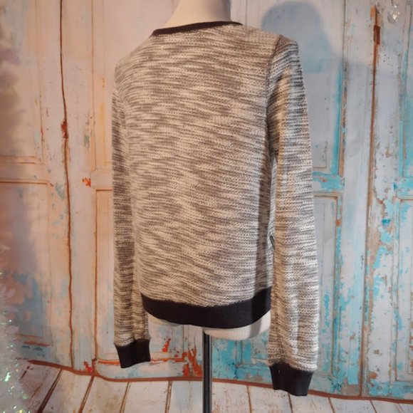 Abercrombie sparkle long sleeve crew neck zipper sweater/size S/gray wht silver - Picture 3 of 7